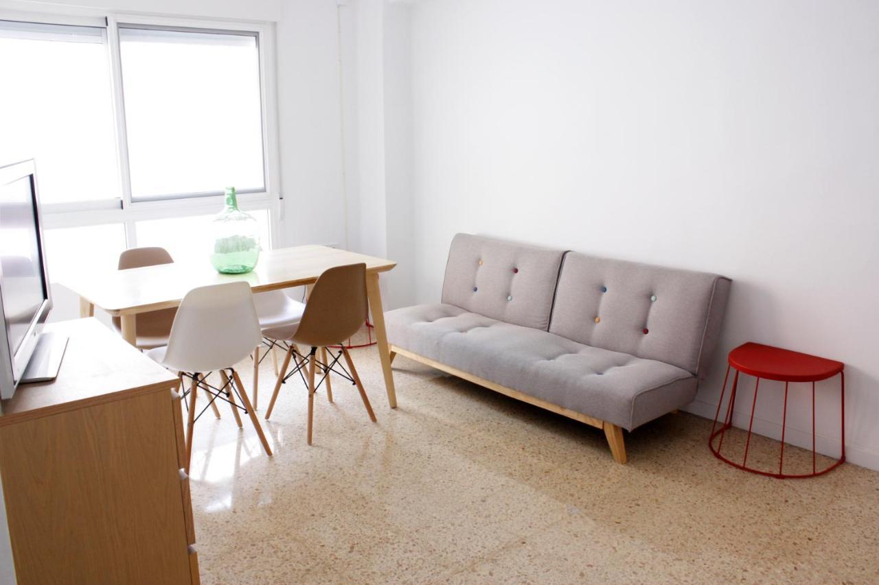 شقة فالنسيا  في Apartamento Privado Proximo A Playa Y Ciencias Con Wifi المظهر الخارجي الصورة